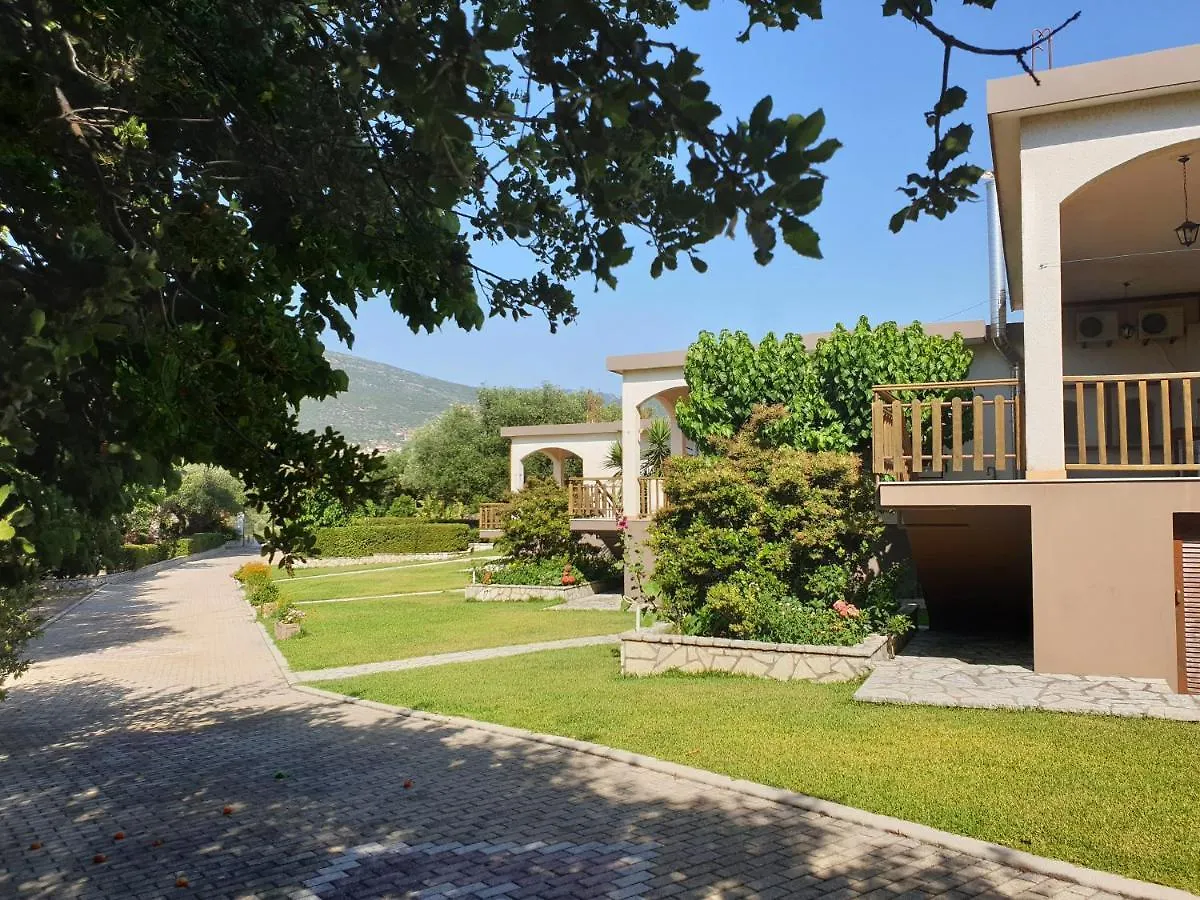 Angela Studios Apartment Razata